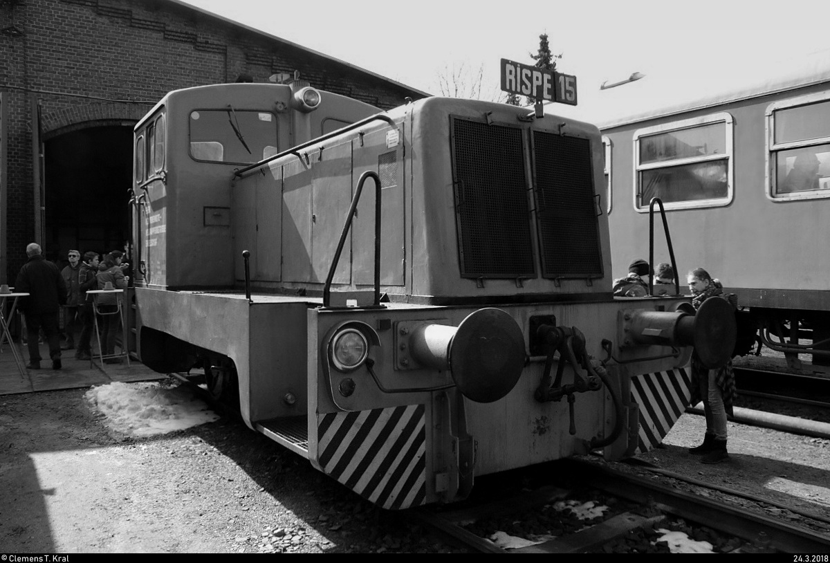 Blick auf  Rispe 15  (DR V 10 B) des Verein Eisenbahnmuseum Bayerischer Bahnhof zu Leipzig e.V. Aufgenommen zu den 21. Leipziger Eisenbahntagen im Eisenbahnmuseum Leipzig-Plagwitz. [24.3.2018 | 11:34 Uhr]