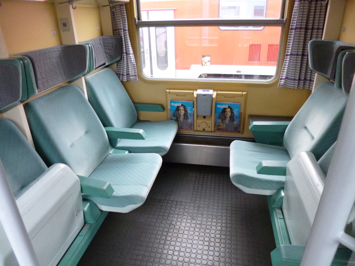 Blick in ein 2.Kl Abteil in einem Bimdz.
März 2016