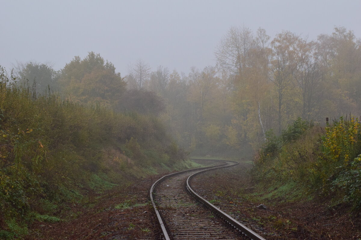Blick von der Verbindungskurve Mariagrube auf die Bahnstrecke nach