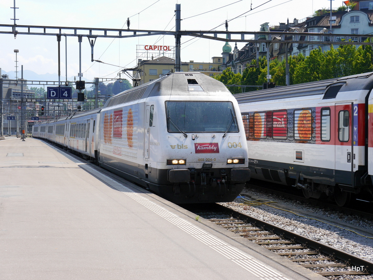 BLS - 465 004-0 mit RE von Bern nach Luzern bei der einfahrt im Bahnhof Luzern am 04.07.2015