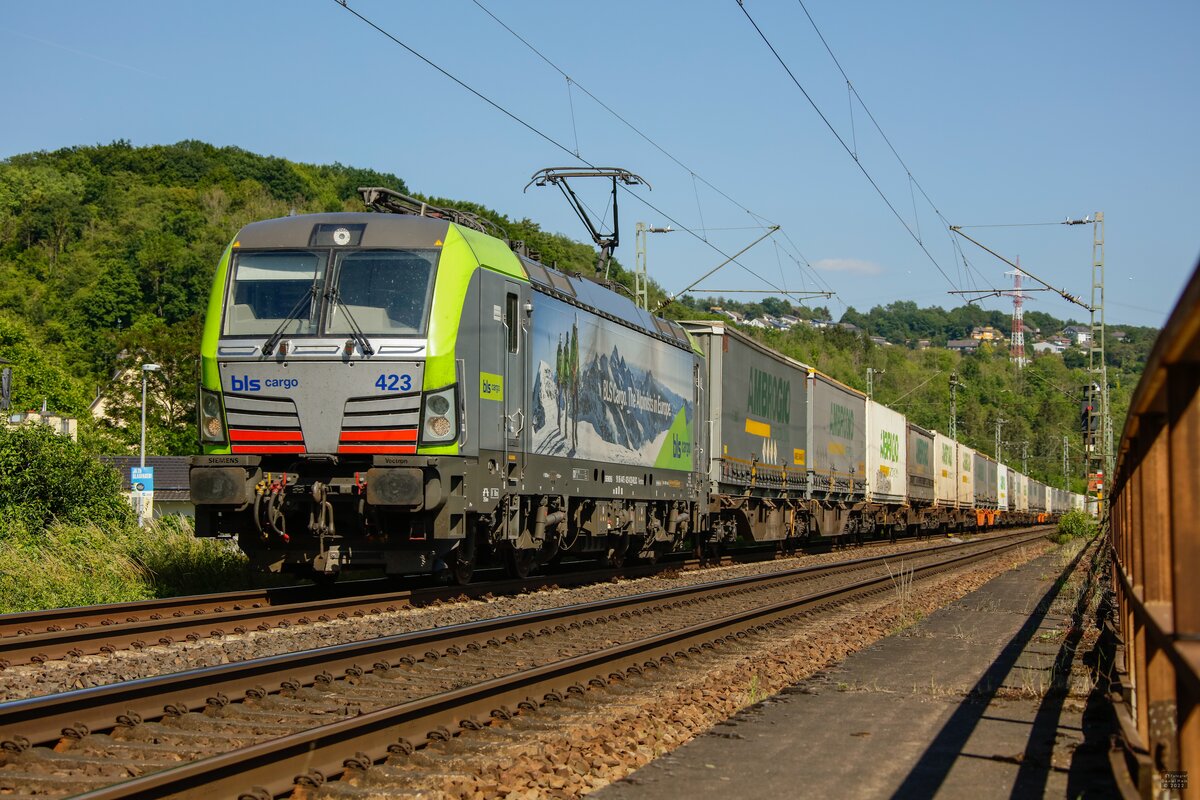 BLS 475 423 mit Ambrogio-KLV in Erpel, am 15.06.2022.