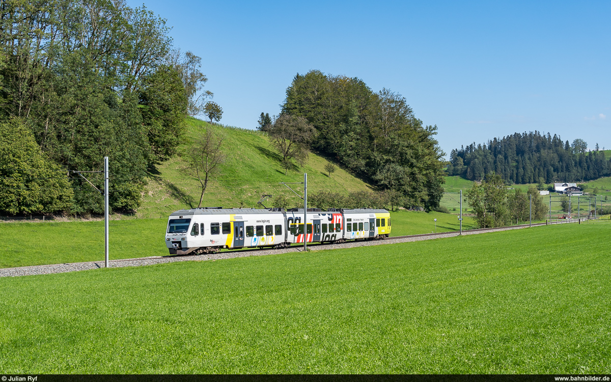 BLS RABe 525 010 / S7 Luzern - Willisau / Menznau, 2. September 2021