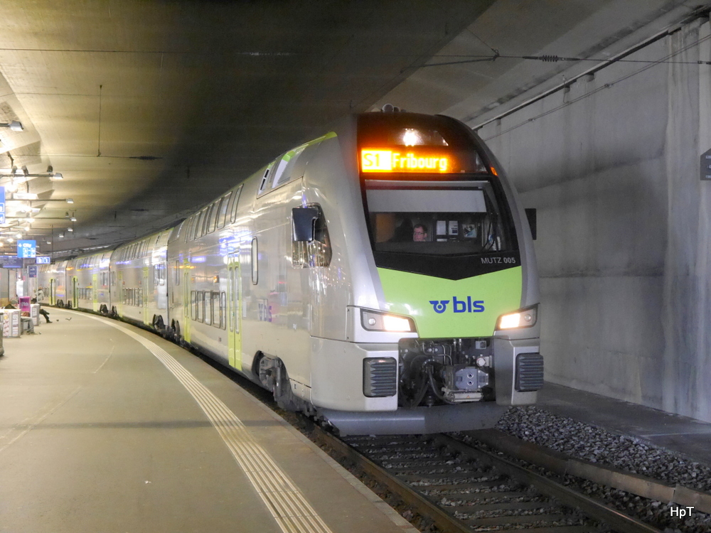 BLS - Triebzug RABe 515 005-7 im HB Bern am 15.03.2014