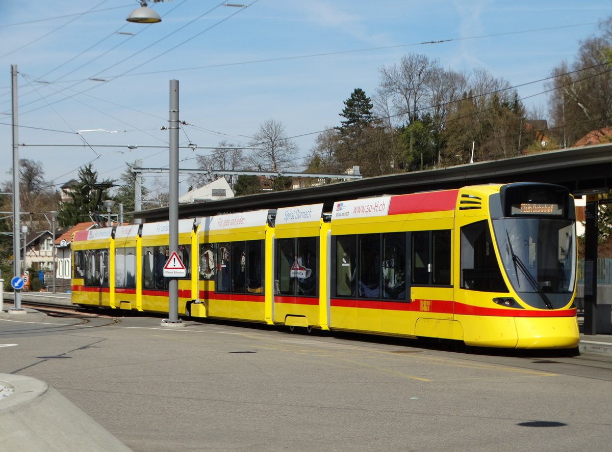 BLT Basel Stadler Be 6/10 Tango am 23.03.17 in Dornach Bahnhof