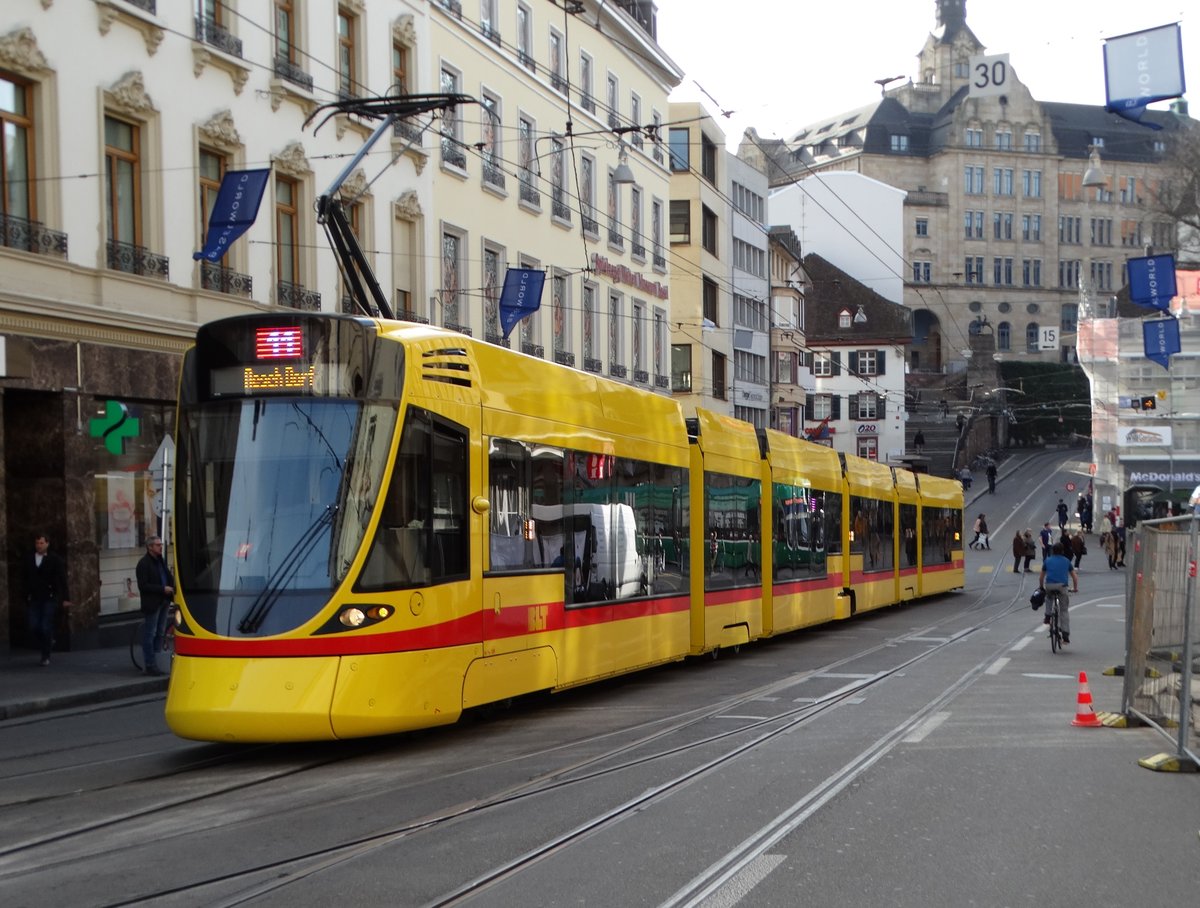 BLT Basel Stadler Be 6/10 Tango am 23.03.17 in Basel Bankverein
