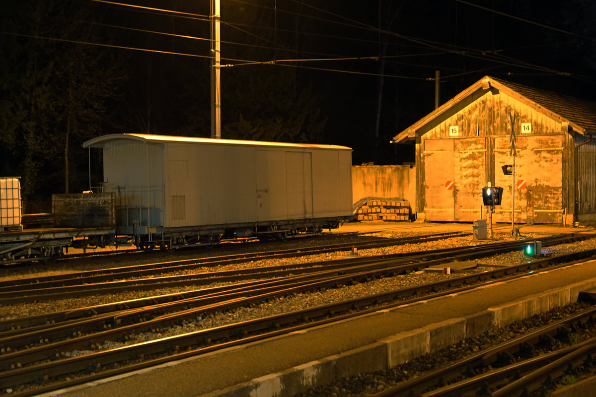 BLT/WB: Morgenstimmung vom 9. April 2018 im Bahnhof Waldenburg.
Foto: Walter Ruetsch