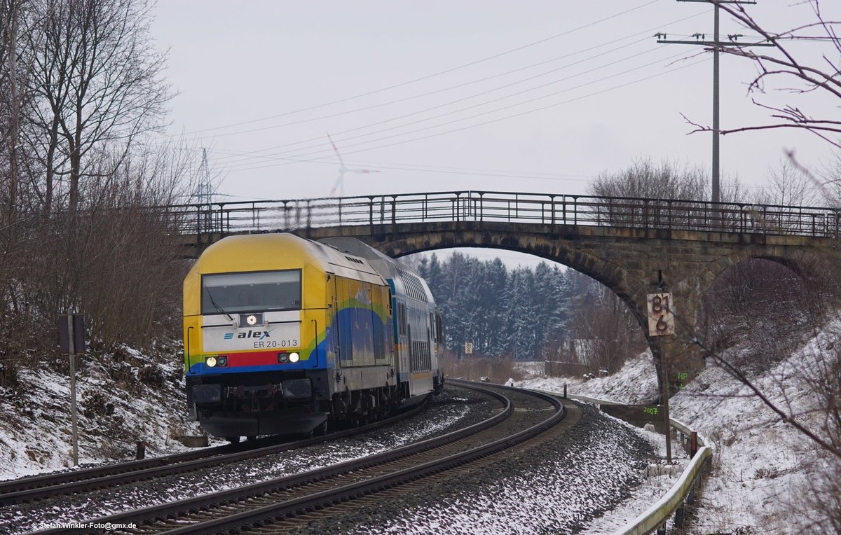 Bodo musste natürlich festgehalten werden, auch wenn das Wetter eigentlich keines war für den Zweck... Brücke Martinlamitz am 05.02.2018.