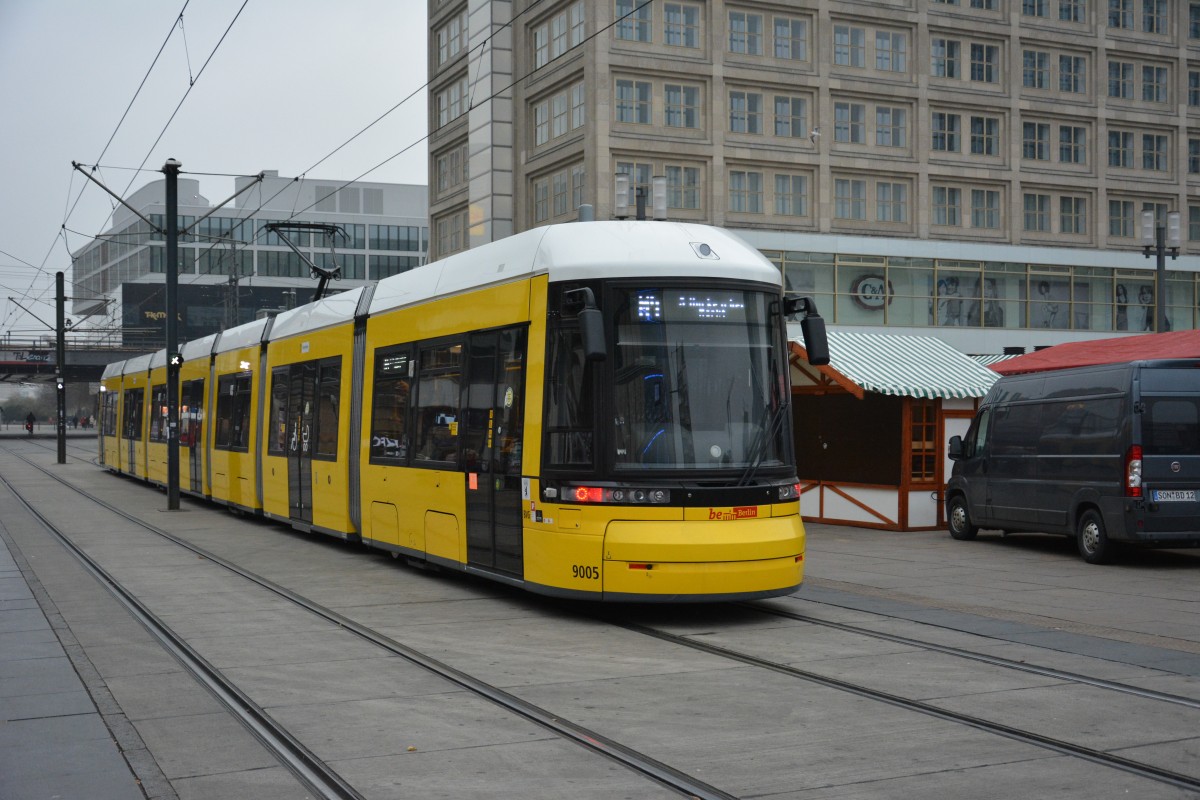 Bombardier Flexity Berlin (9005) auf der Linie M4 am 16.11.2014. Aufgenommen am Alexanderplatz.