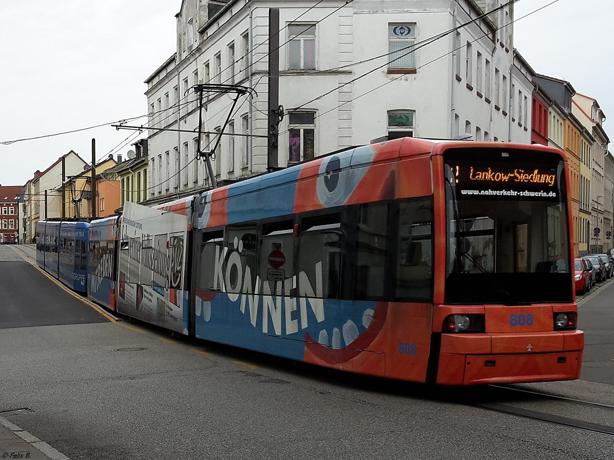 Bombardier Nr. 808 des Nahverkehr Schwerin in Schwerin am 18.08.2015