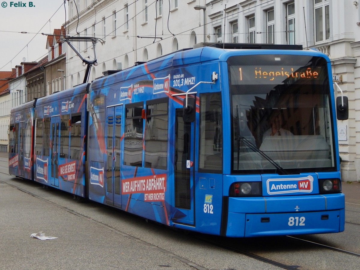 Bombardier Nr. 812 des Nahverkehr Schwerin in Schwerin am 18.08.2015
