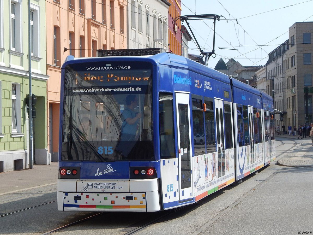 Bombardier Nr. 815 des Nahverkehr Schwerin in Schwerin am 09.08.2018