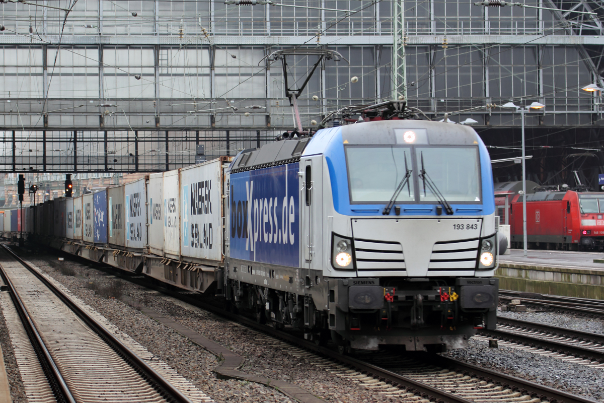 boxXpress 193 843 durchfährt Bremen Hbf. 14.12.2016