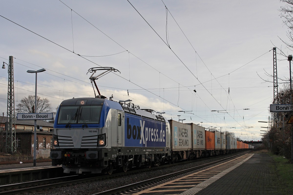 boxXpress.de 193 840 am 26.12.13 mit dem DGS 69164 von Mannheim nach Bremerhaven Weddewarder Tief in Bonn-Beuel. 