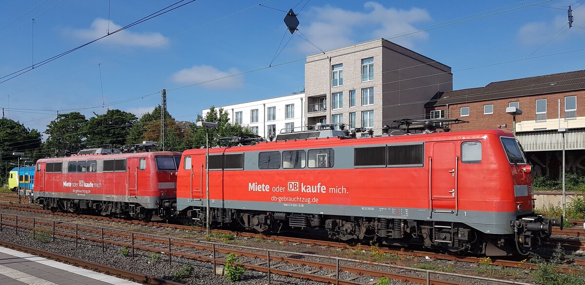 BR 111 093-1 mit Schwesterlok abgestellt in Münster Westf HBF am 20.08.2025