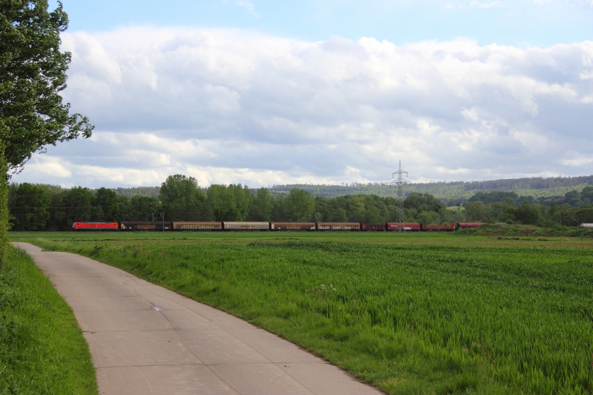 BR 185 DB Schenker bei Trieb am 11.05.2014.