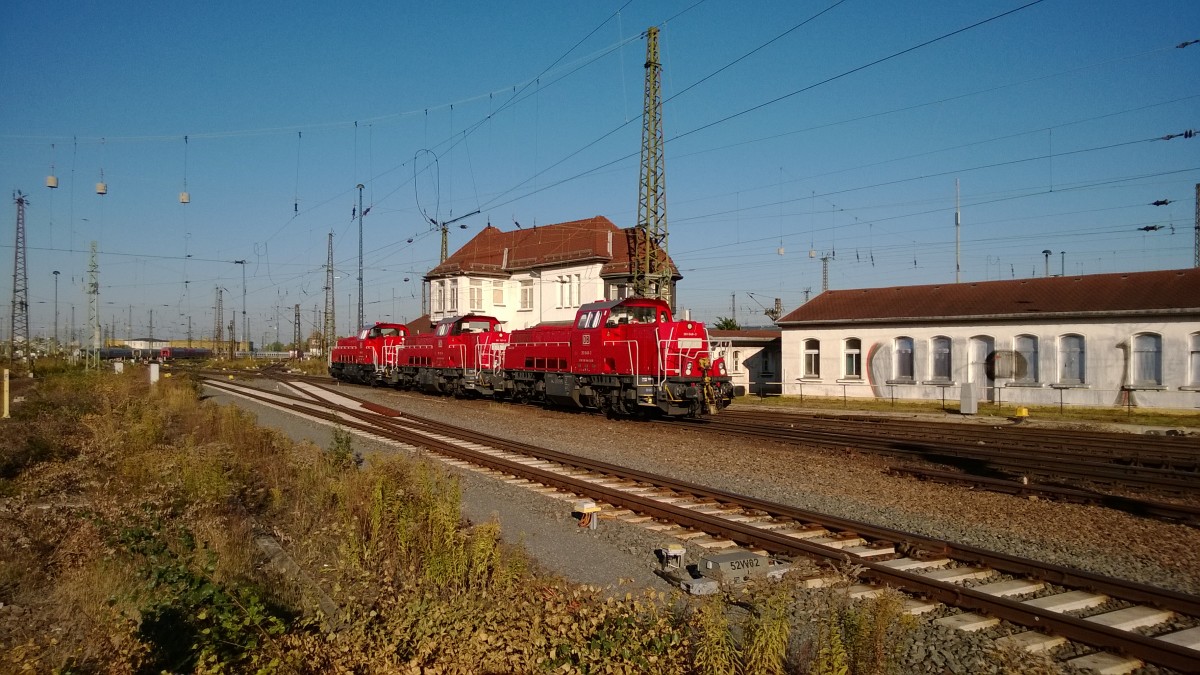BR 2 x 261 + 265.Aufgenommen am 03.10.2013 in Leipzig