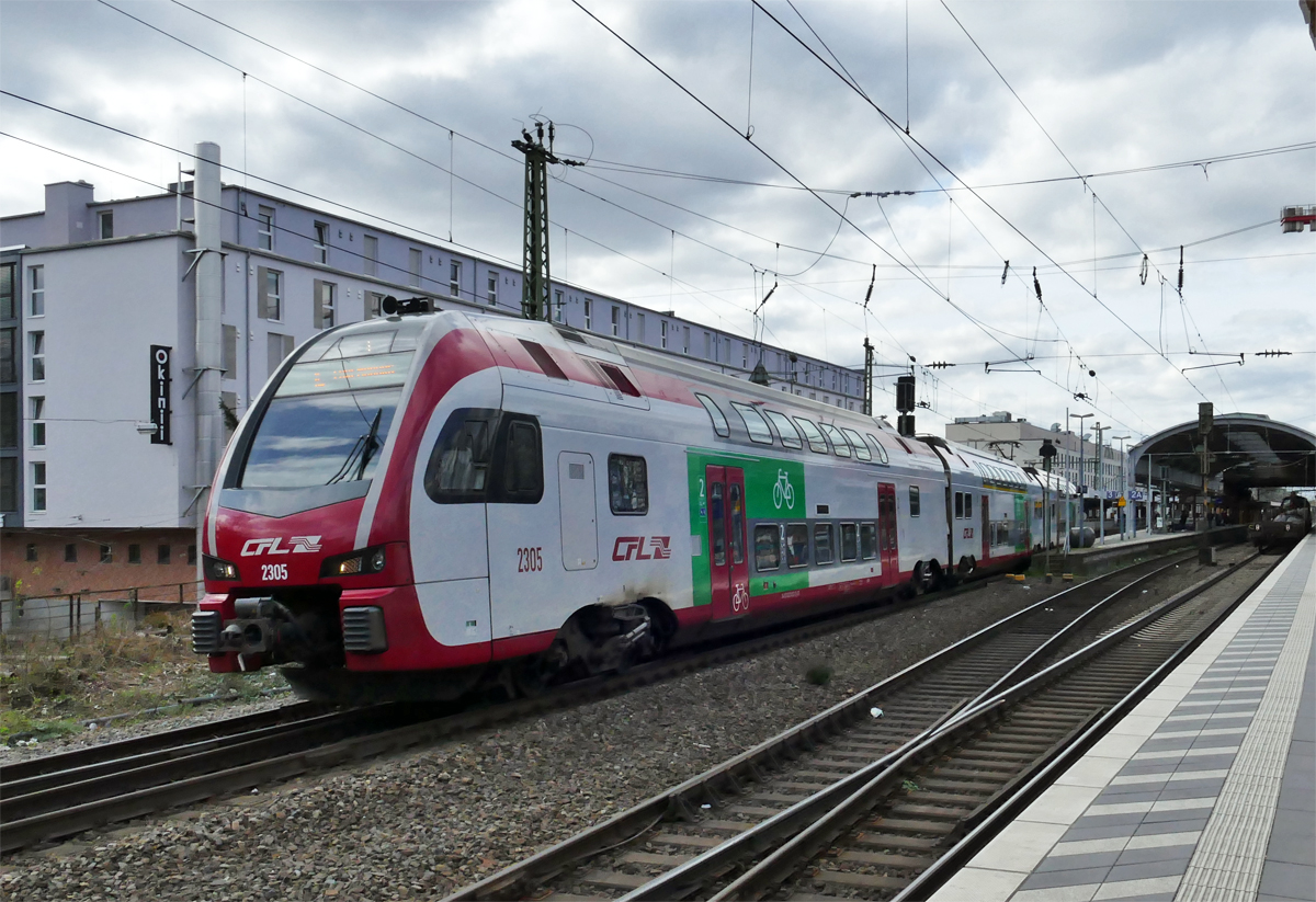 BR 2300 der CFL-Z Nr. 2305, als RE5107 (Deutschland - Luxemburg) bei der Ausfahrt Hbf Bonn - 15.03.2020