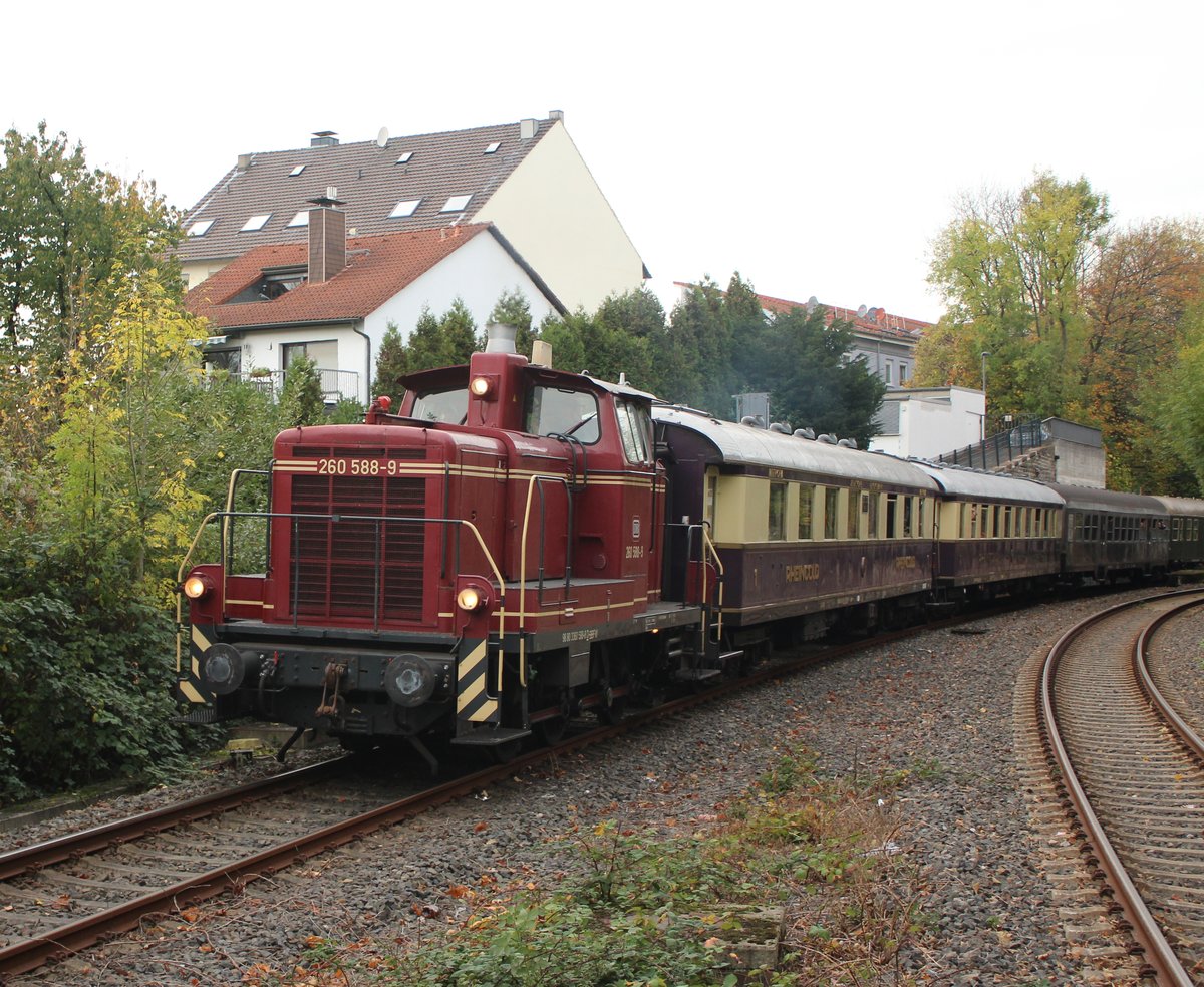 BR 260 588-9 als Sonderzug zum Brückenfest 2019 in Solingen Grünewald eingefahren