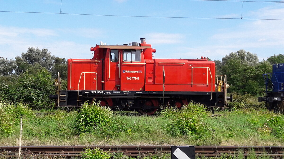 BR 363 171-0  Railsystems  abgestellt für nächsten Einsatz in Moers Rheinkamp am 15.08.2021