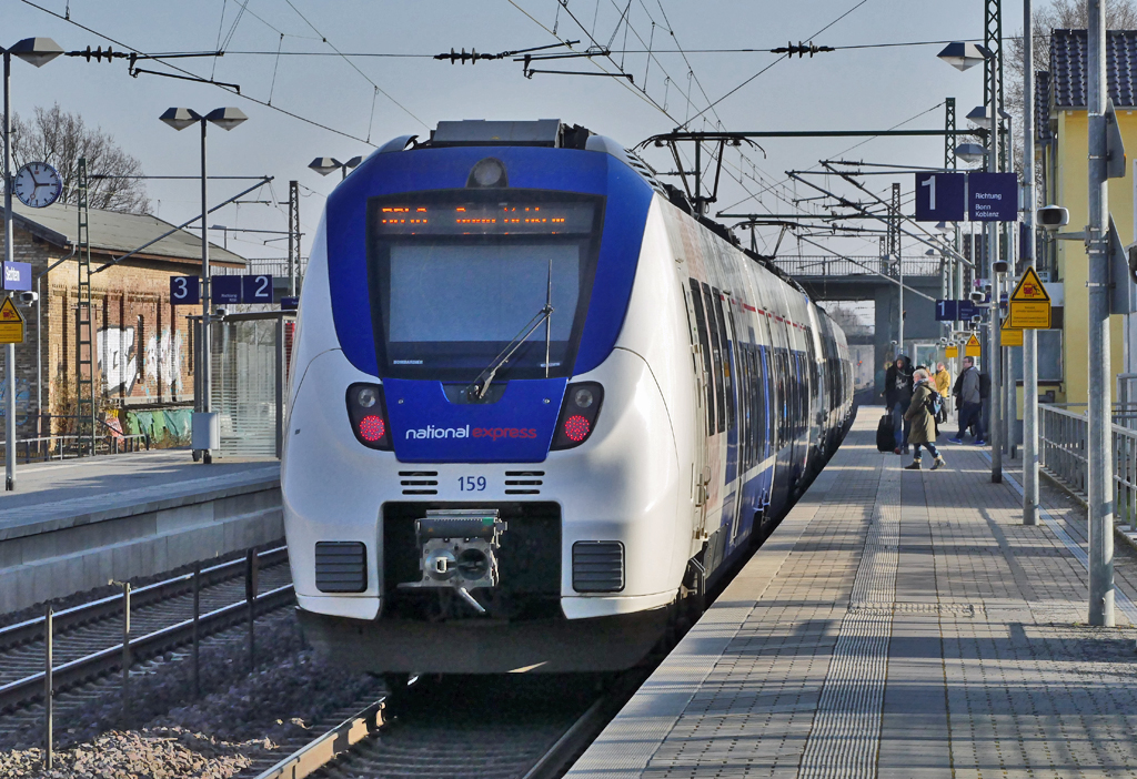 BR 442, National-Express Nr. 368/159 als RB48 nach Bonn-Mehlem im Bf Sechtem - 14.02.2017