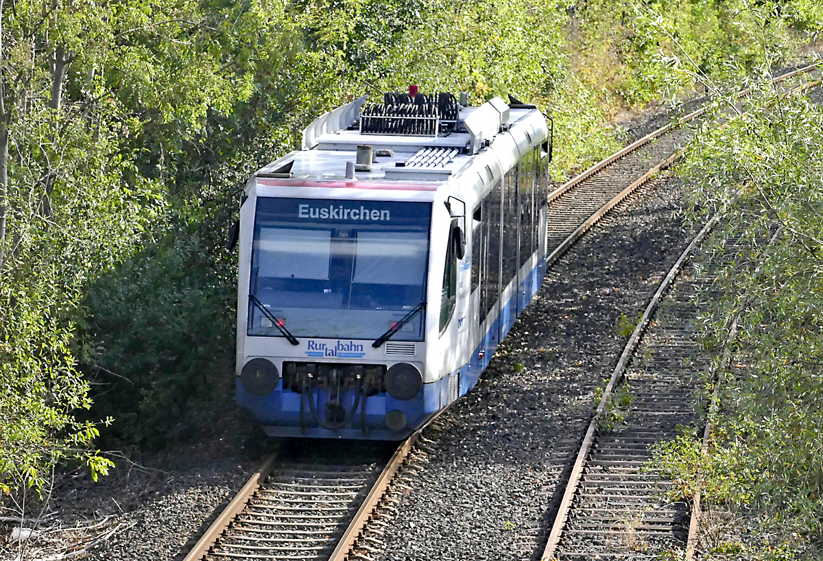 BR 654 Regiosprinter der Rurtalbahn von Düren nach Euskirchen, kurz vor Zülpich - 06.10.2018