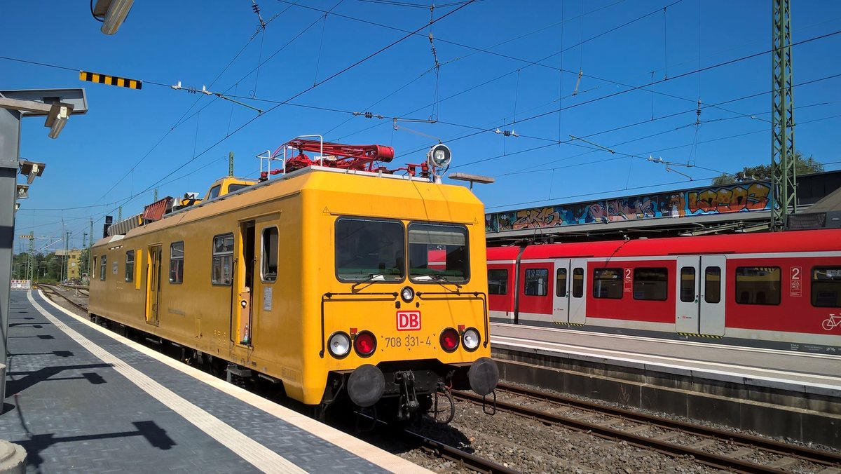 BR 708 331 am 16.08.2016 im Solinger HBF