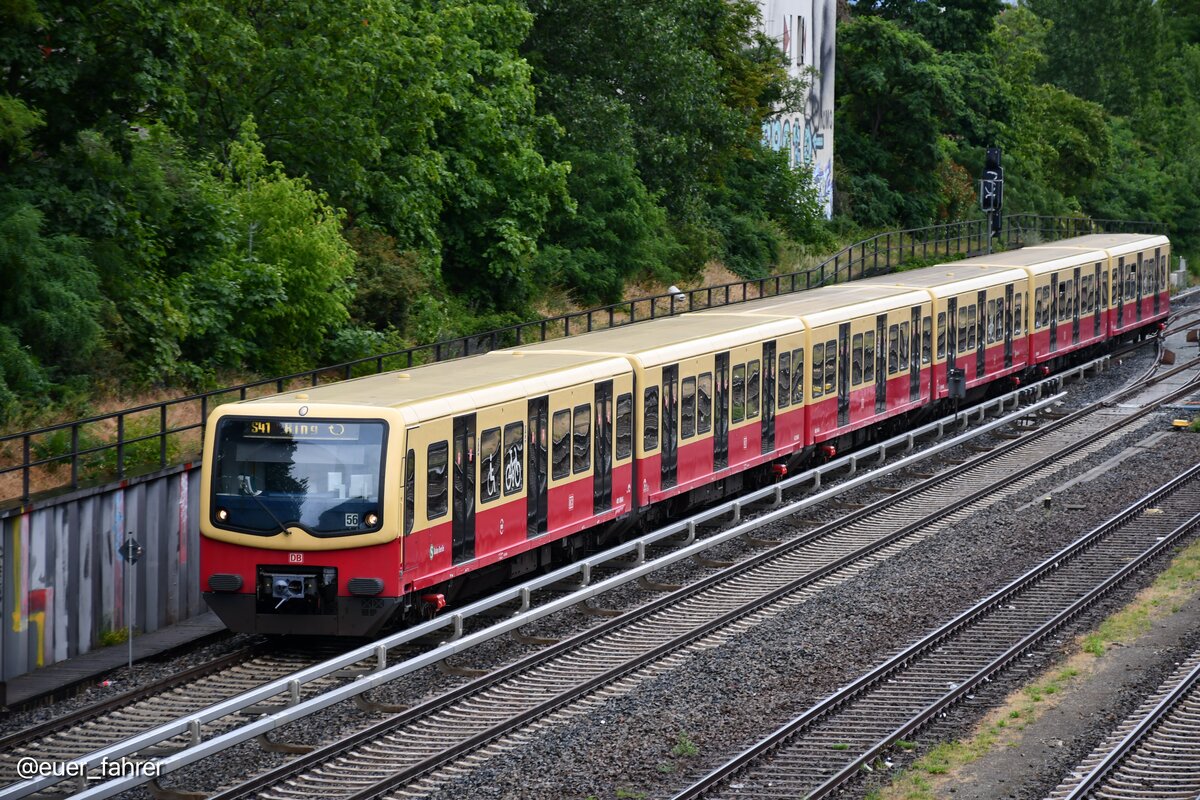 BR481 zwischen Hermannstraße und Neukölln.