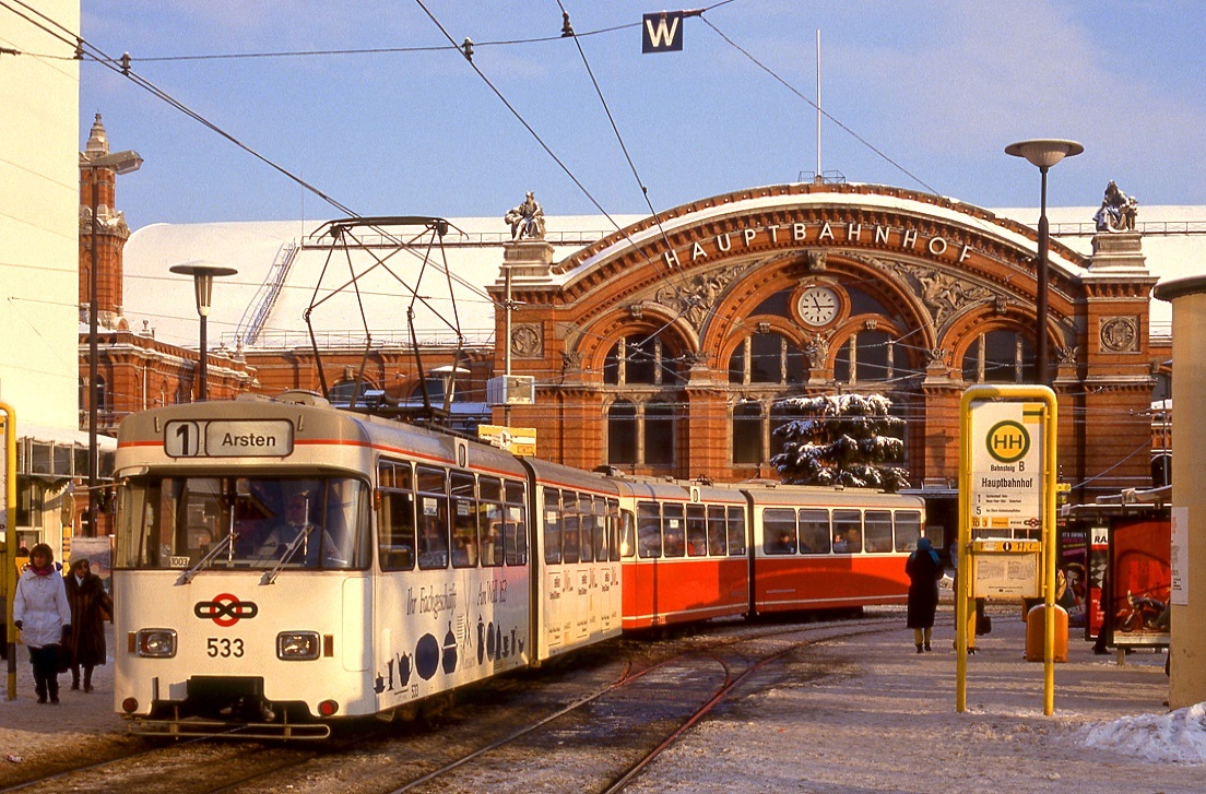 Bremen 533 733, Am Hauptbahnhof, 10.01.1987.
