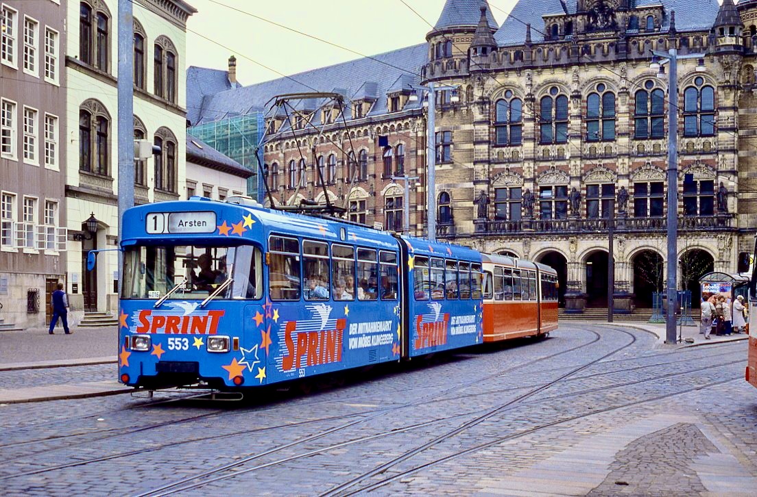 Bremen 553 + 753, Domsheide, 12.04.1989.
