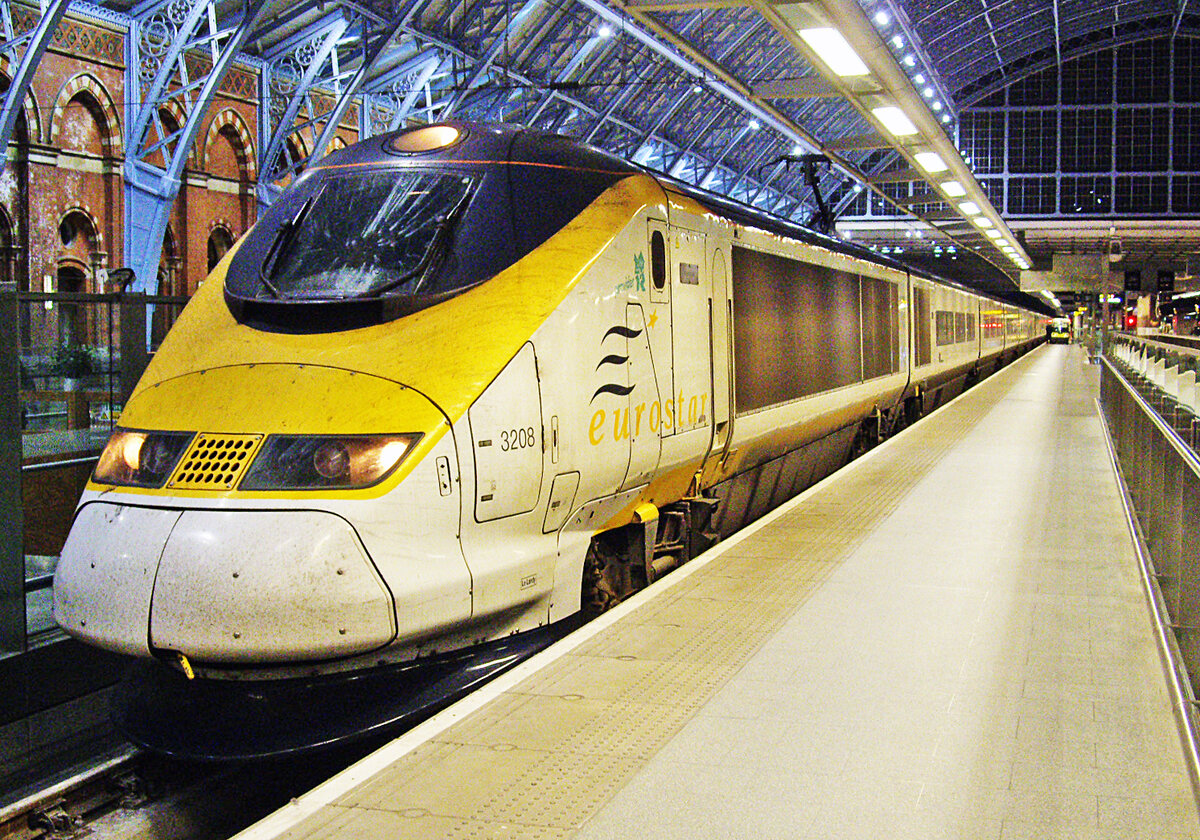 British Rail 373208 Eurostar 3208 (TGV TMST), London St Pancras, 27.10.2011.