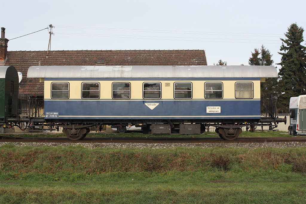 BT 7139.16 (UIC-Nr.: A-BIF 50 81 24-29 002-6) am 22.November 2015 in Wilfersdorf-Hobersdorf.