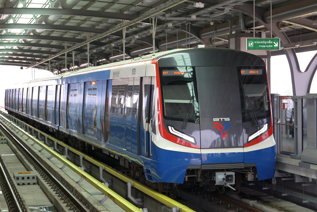 BTS 1878 am 30.April 2022 in der Khu Khot Station (N24).