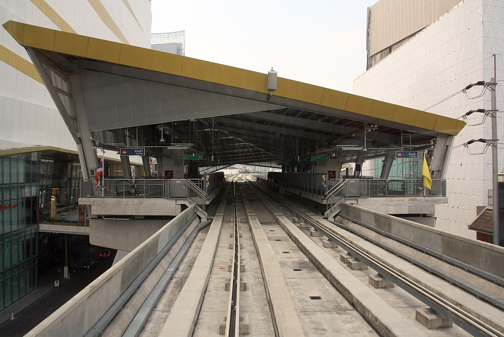 BTS Charoen Nakhon Station (G2) am 30.April 2022.