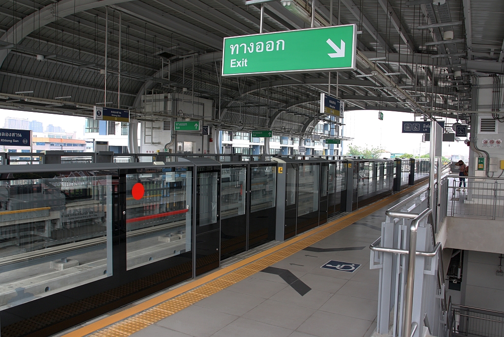 BTS Khlong San Station (G3) am 30.April 2022.