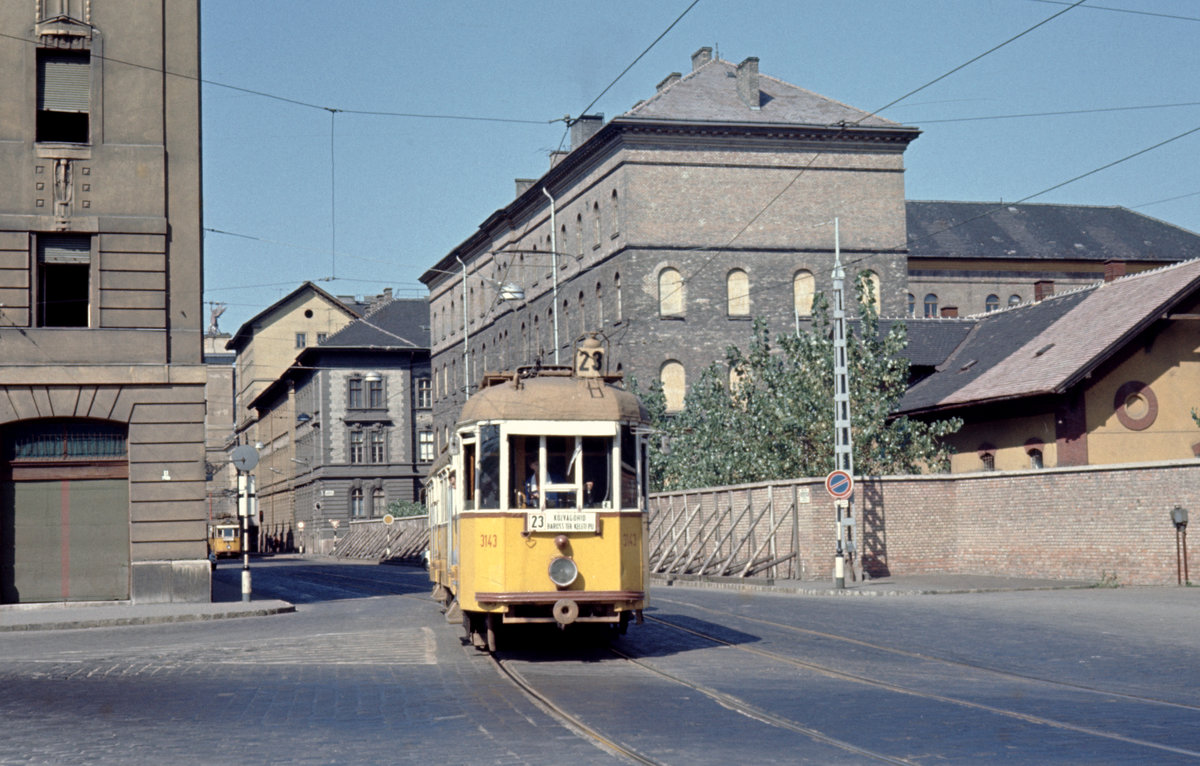 Budapest BKV SL 23 (Tw 3143) am 31. August 1969. - Scan eines Diapositivs.
