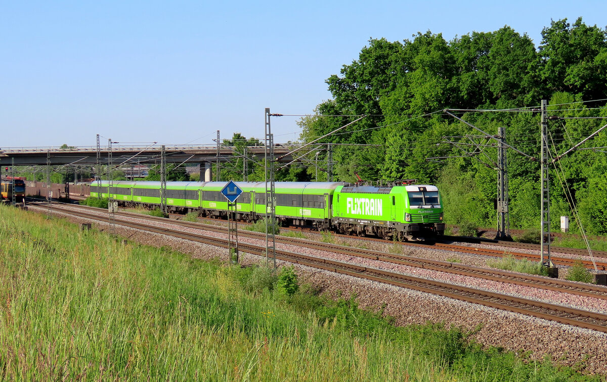 B�hl/Baden - 2. Mai 2025 : ELL/Flixtrain 193 437 mit dem FLX 1242 von Basel Bad. Bhf nach Berlin Hbf unterwegs.
Link zum Video : https://www.youtube.com/watch?v=XGaSAIQKYAk