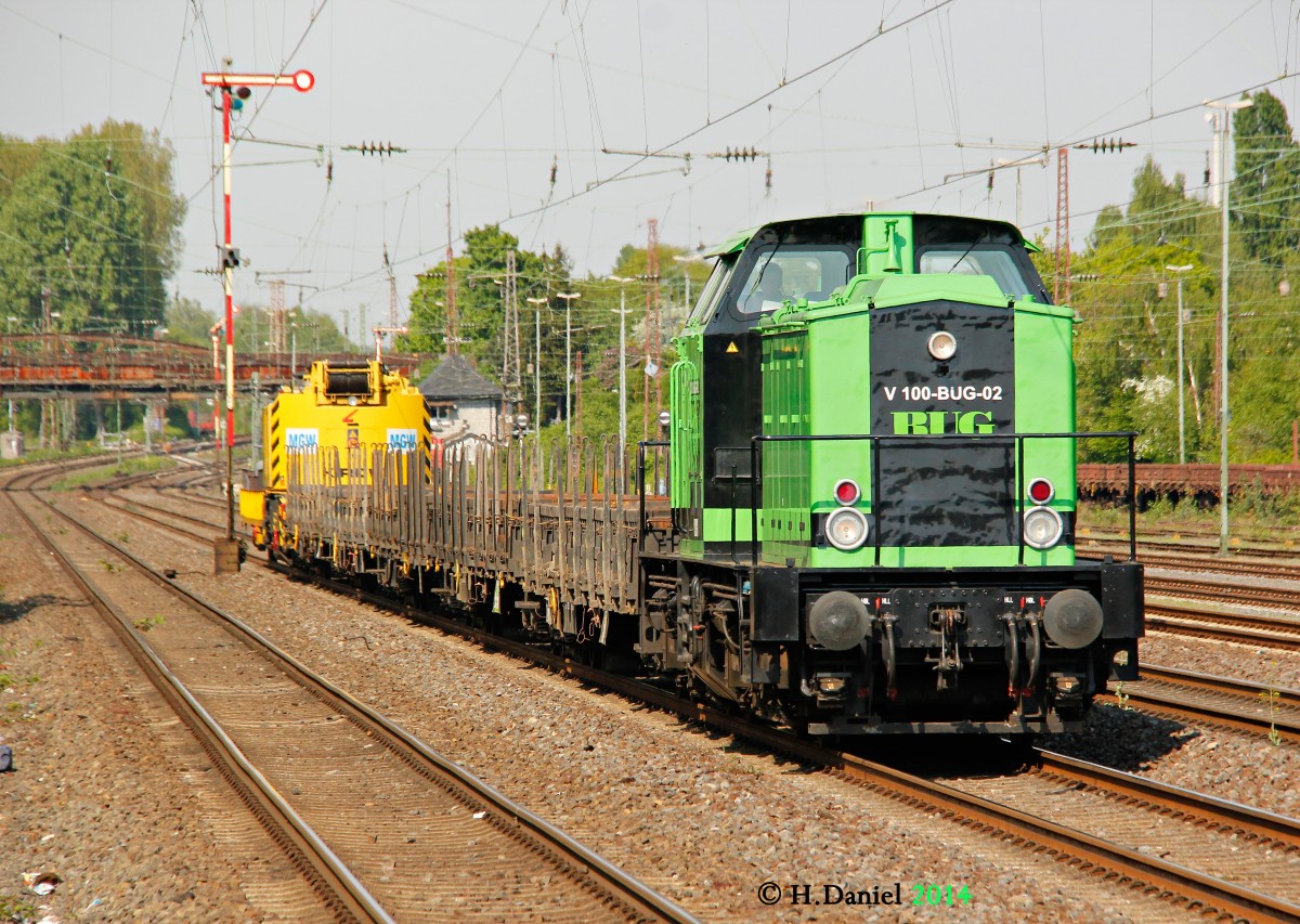 BUG V 100-BUG-02 (202 151-3) am 24.04.2014 in Düsseldorf Rath.