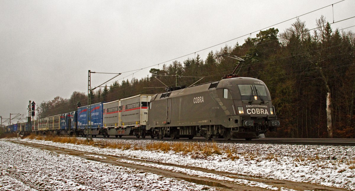  Bullenlok  1116.182 ist am 21.01.2014 zwischen Zorneding und Eglharting in Richtung Südosten unterwegs.