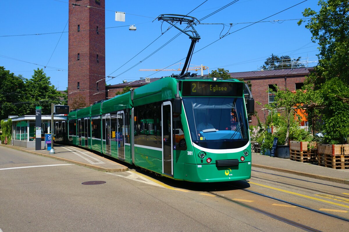 BVB Basel Siemens Combino Be6/8 Wagen 301 am 11.07.23 in Basel 