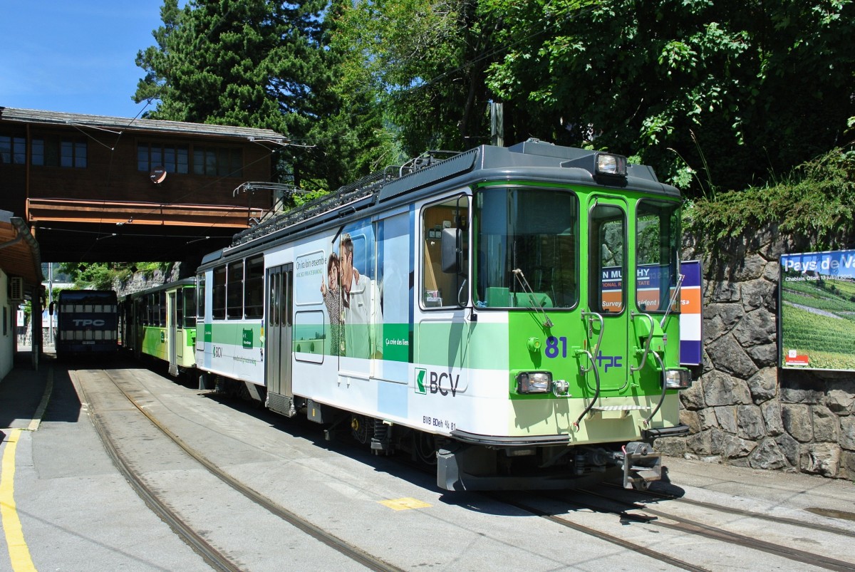 BVB BDeh 4/4 81 abgestellt beim Bahnhof Villars-sur-Ollon, 03.07.2014.