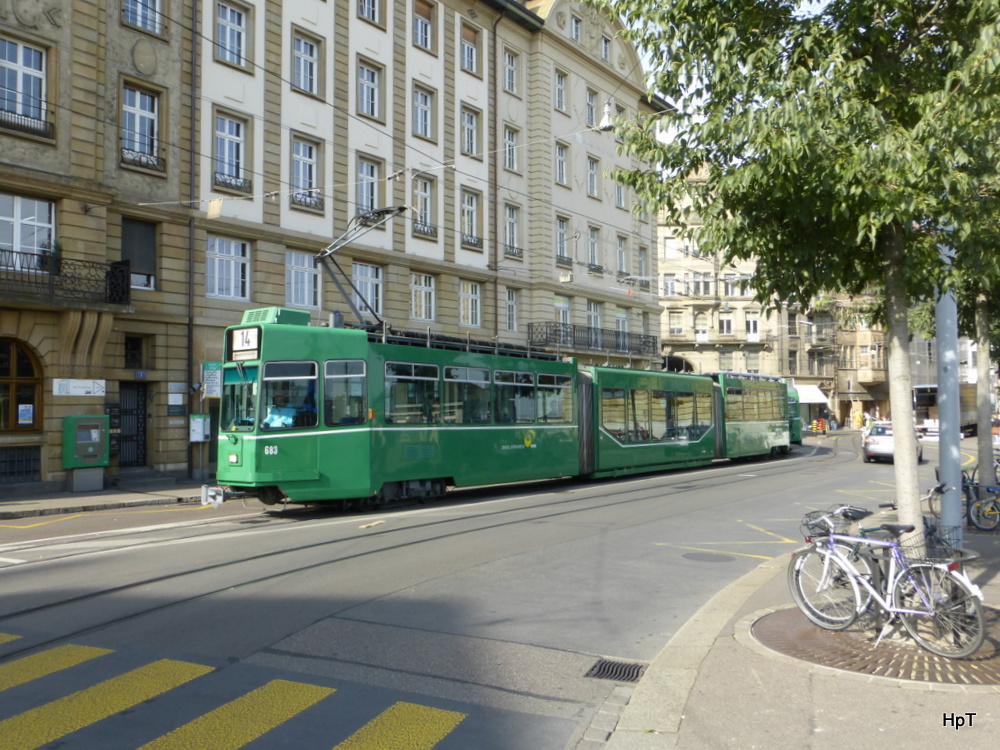 BVB - Be 4/8 683 mit Beiwagen unterwegs auf der Linie 14 in Basel am 24.09.2014