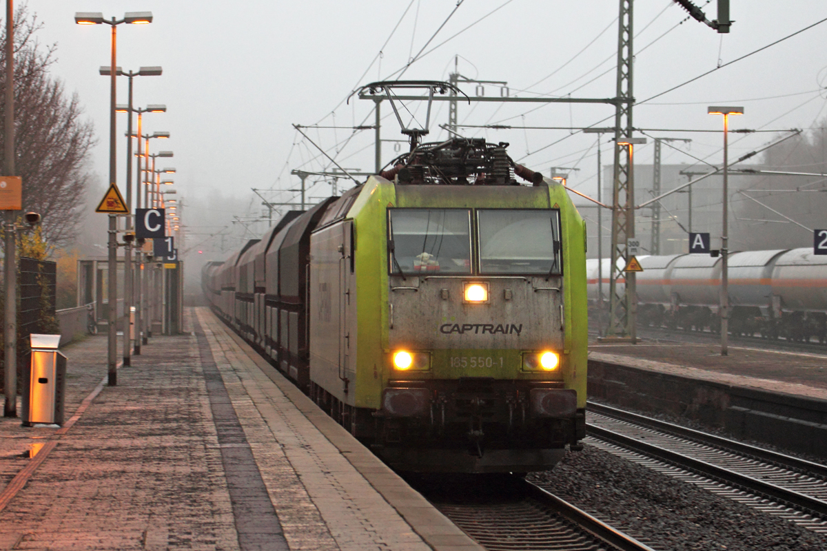 Captrain 185 550-1 durchfährt Recklinghausen Hbf. 18.12.2017