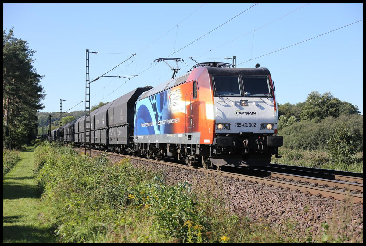 Captrain 185 - CL 002 mit Kokszug Richtung Norden in der Bauernschaft Lengerich Schollbruch am 18.09.2020 um 11.45 Uhr.