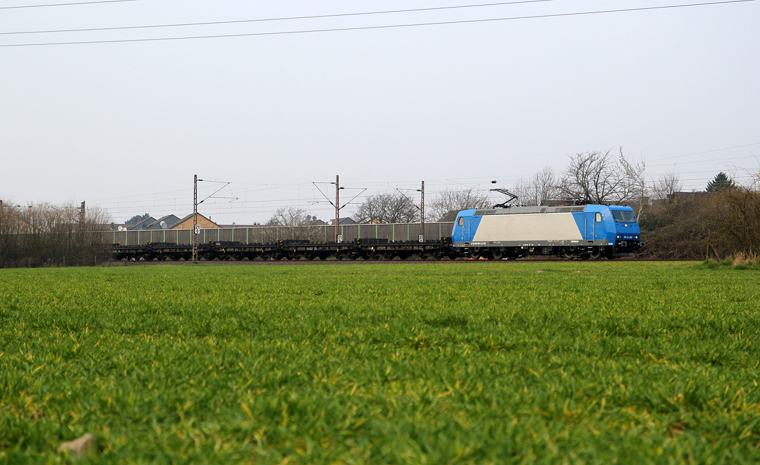 Captrain 185-CL 006 mit dem Bous-Zug. // Langenfeld (Rheinland) // 24. März 2015