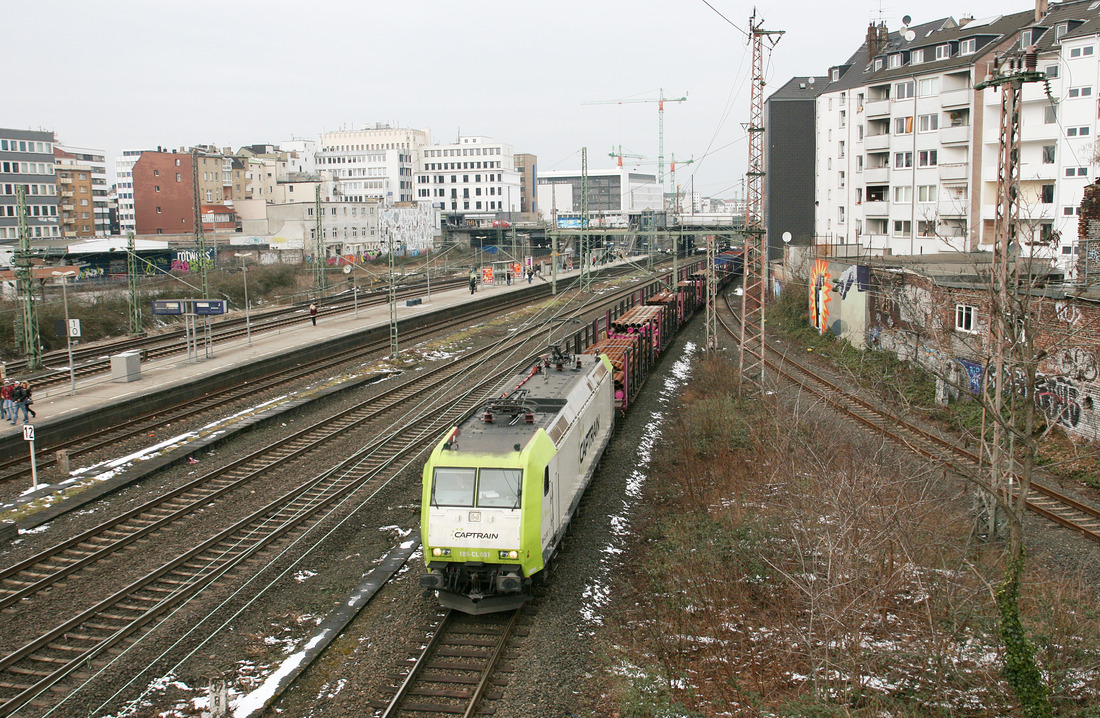 Captrain 185-CL 007 // Düsseldorf; Abzweig Rethel // 13. März 2013