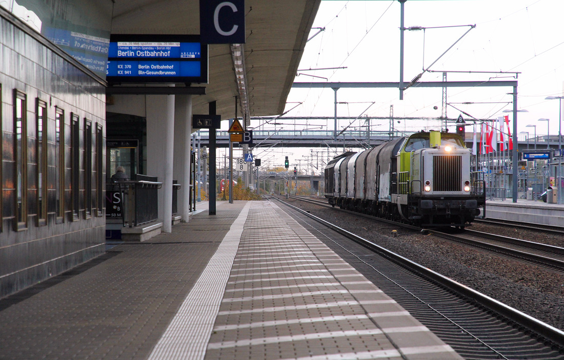 Captrain G 1300 BB (Loknummer nicht notiert) // Wolfsburg Hbf // 12. November 2019