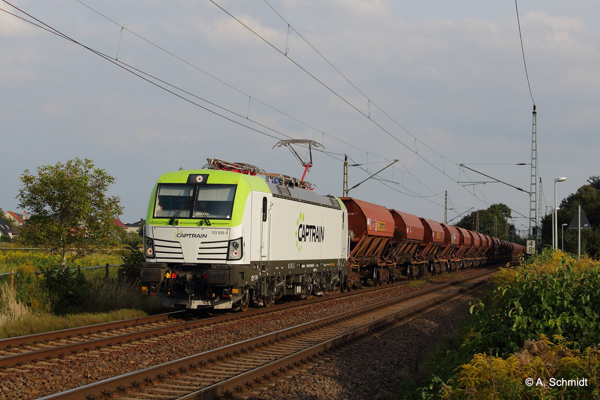 Captrain Vectron 193 896 mit französischen Silowagenzug Richtung Zeithain, gesehen am 22.09.2016 in Dresden Stetzsch. 