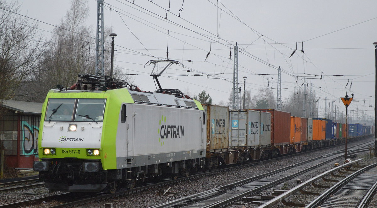 Captrain/ITL 185 517-0 mit Containerzug Richtung Frankfurt/Oder am 31.01.18 Berlin-Hirschgarten.