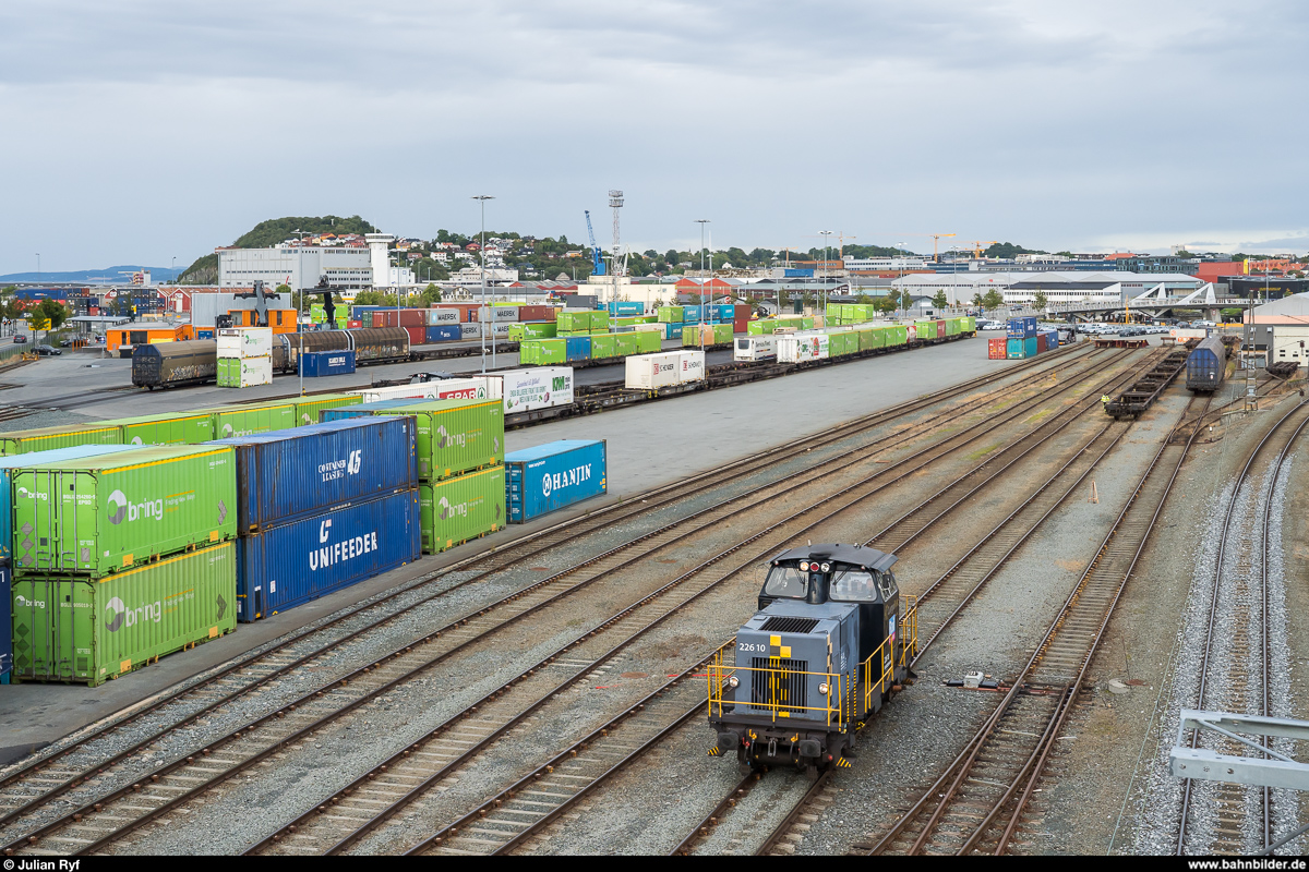 CargoNet Skd 226 10 am 30. August 2019 beim Rangieren in Trondheim.
