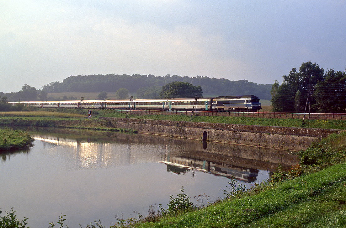 CC 72047, Montureux lès Baulay, 1747, 12.09.2002.
